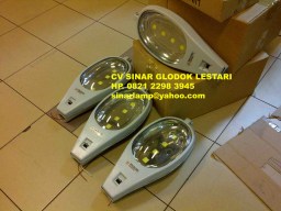 Lampu Jalan LED 80 Watt merk STARLUX